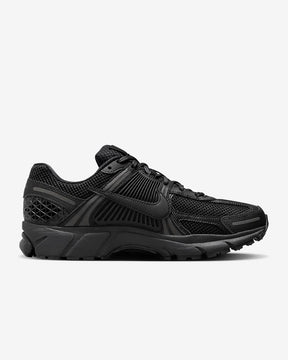 Tênis Nike Zoom Vomero 5