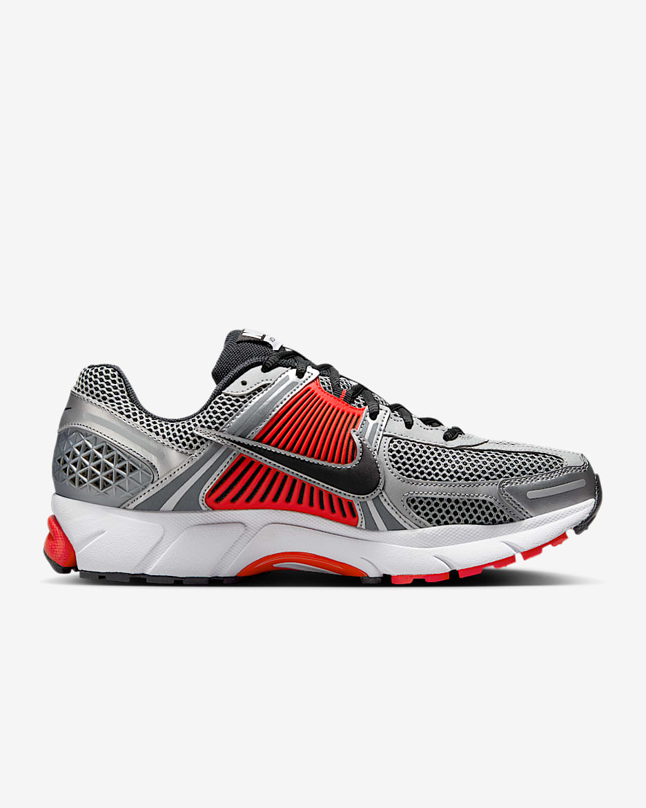 Tênis Nike Zoom Vomero 5