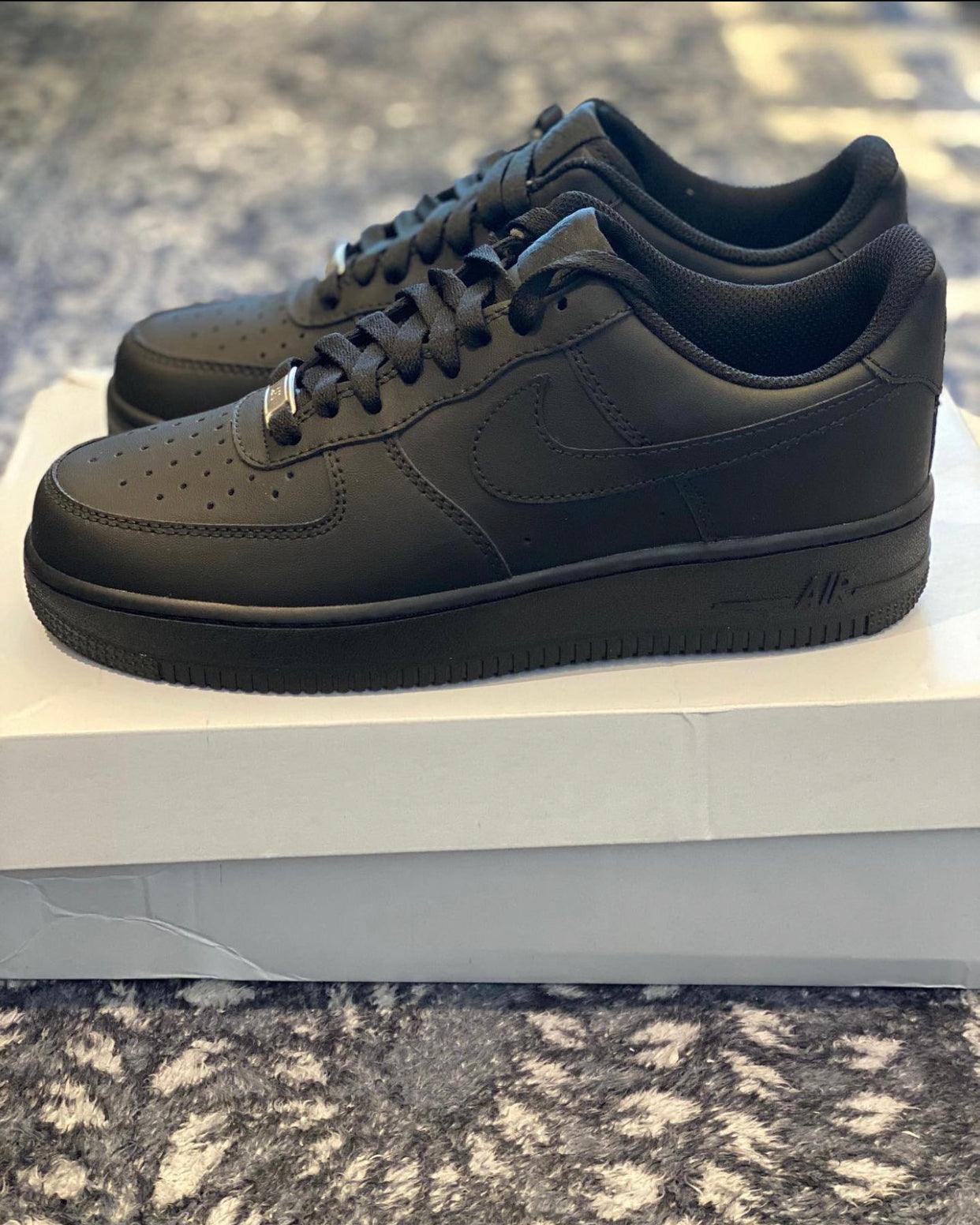 Black air store force 1 low